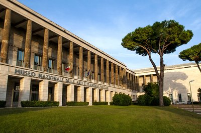 민속 예술 전통 박물관 (무세오 나치오날레 델레 아르티 에 트라디치오니 포폴라리 "람베르토 로리아")